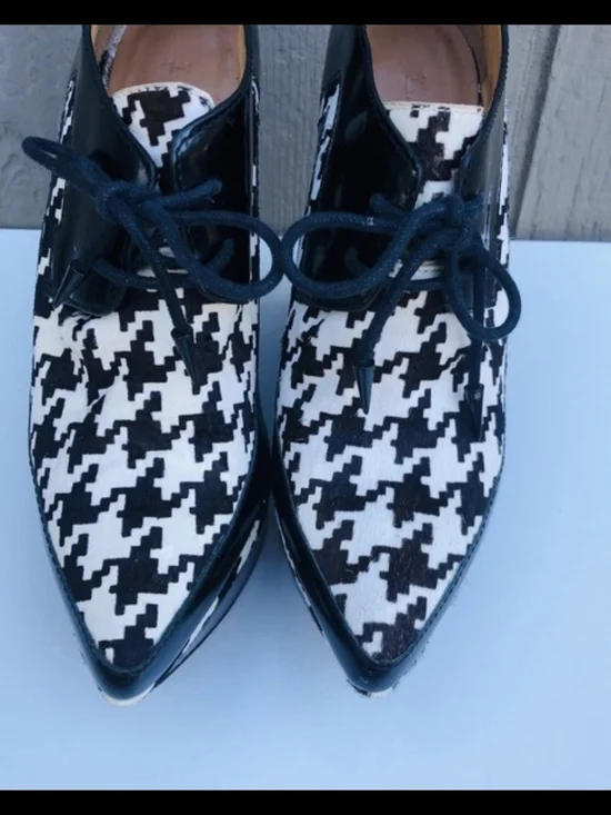 L.A.M.B Black & White Houndstooth Wedge Oxford - Women - Picture 3 of 5
